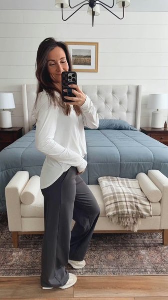 The gray colorway. Cozy day at home, still office-ready.